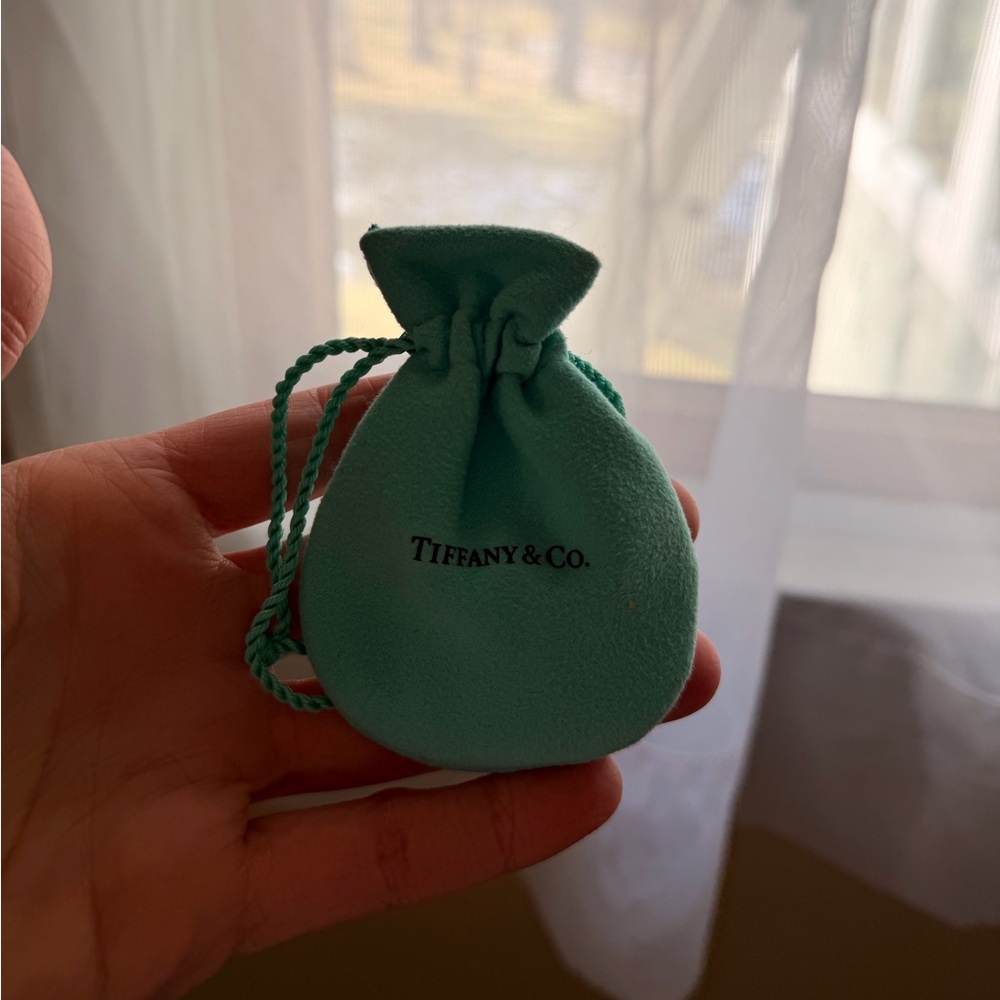 Tiffany&Co Box with Drawstring Pouch - Picture 6 of 6